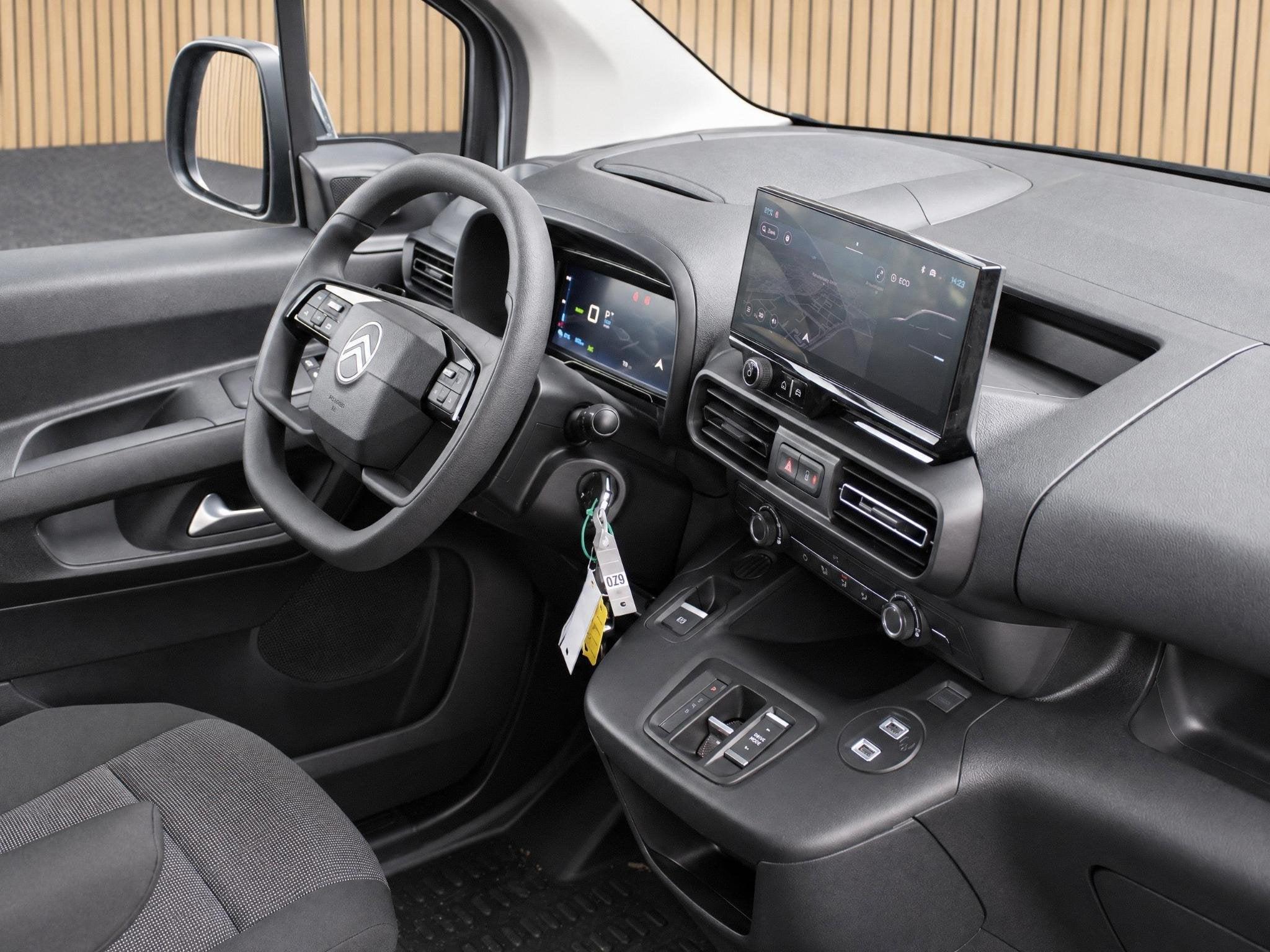 Citroen ë-Berlingo 136 L2 50 kWh VOORRAAD KORTING, Auto's, 750 kg, 360° camera, Origineel Nederlands, Nieuw