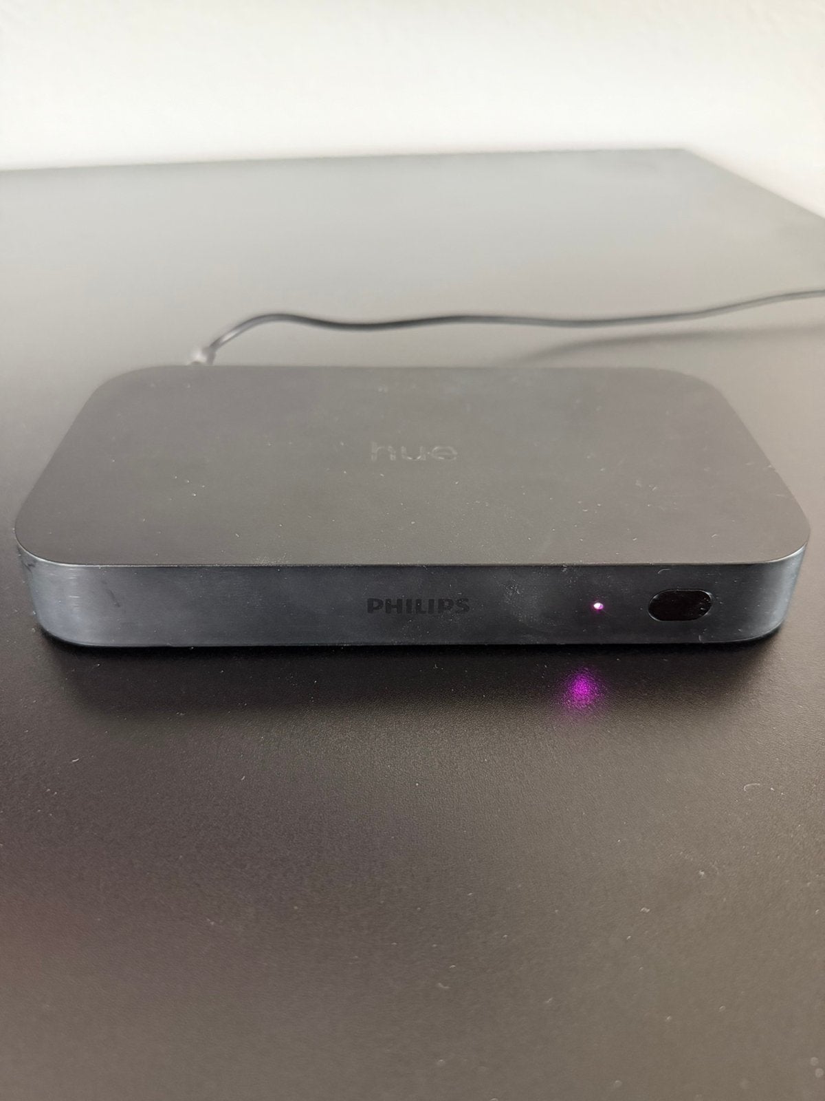 Philips Hue HDMI Sync Box 4K, Audio, Tv en Foto, Televisie-accessoires, Ophalen of Verzenden, Gebruikt