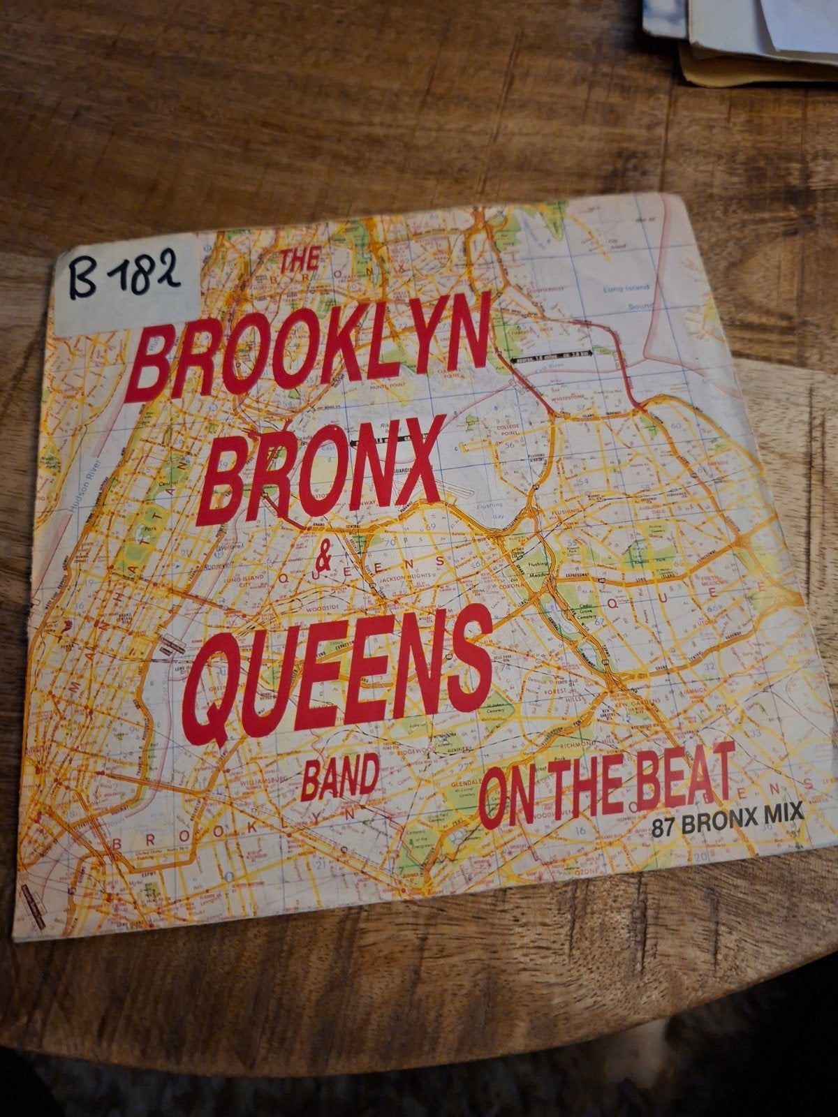 the brooklyn, brons & queens band / on the beat, Ophalen of Verzenden, Gebruikt, Pop