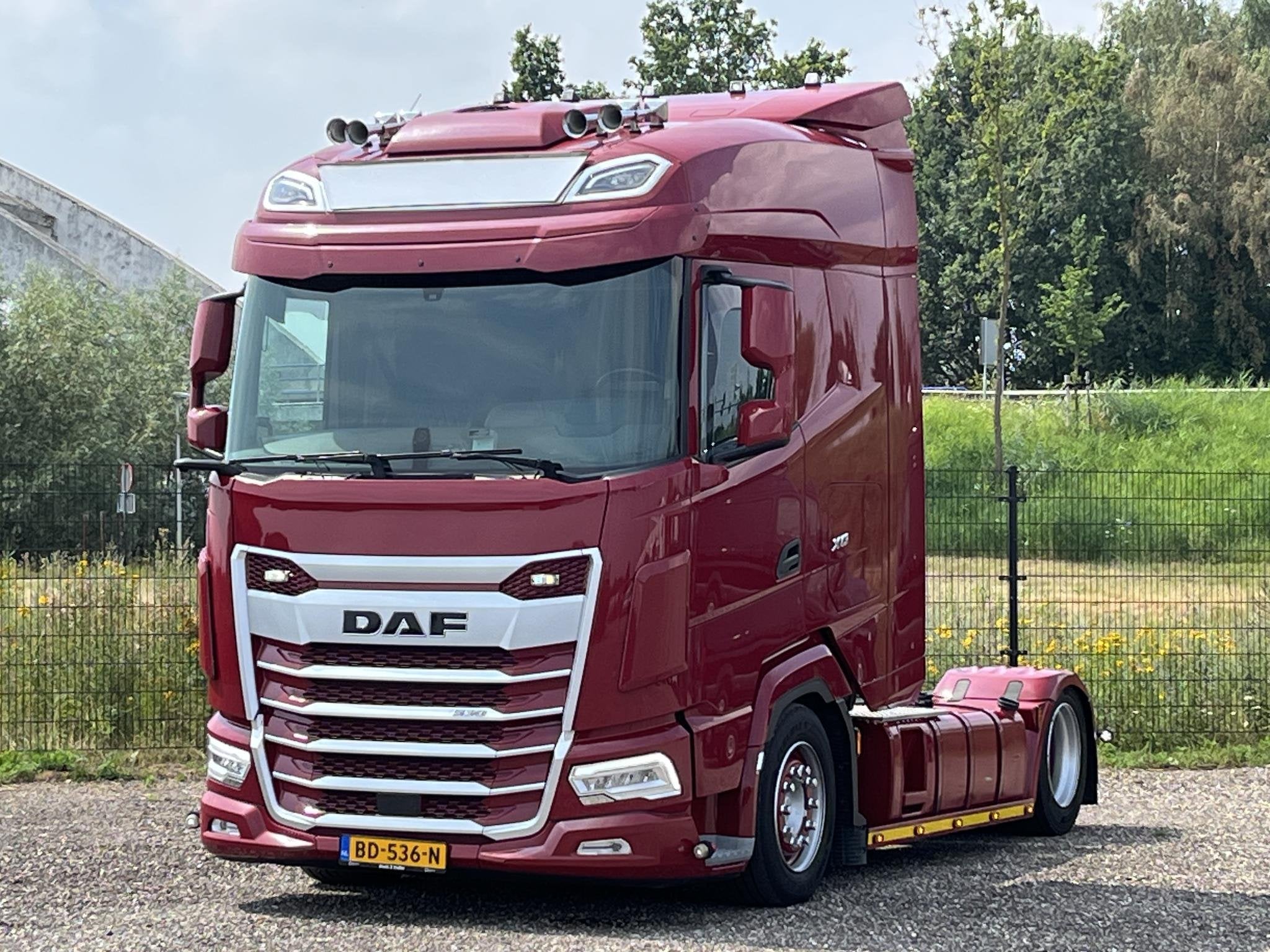 DAF XG 530 | Lowdeck | Intarder | Standairco, Automaat, Stof, Euro 6, 2 stoelen