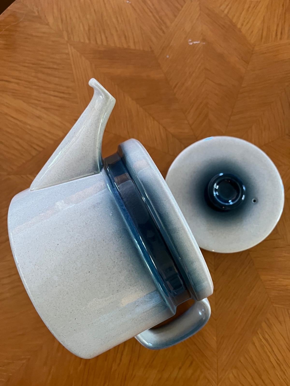 Wedgwood Blue Pacific Koffie- en Theepot - Onbeschadigd, Huis en Inrichting, Keuken | Servies, Keramiek, Vintage, Ophalen of Verzenden