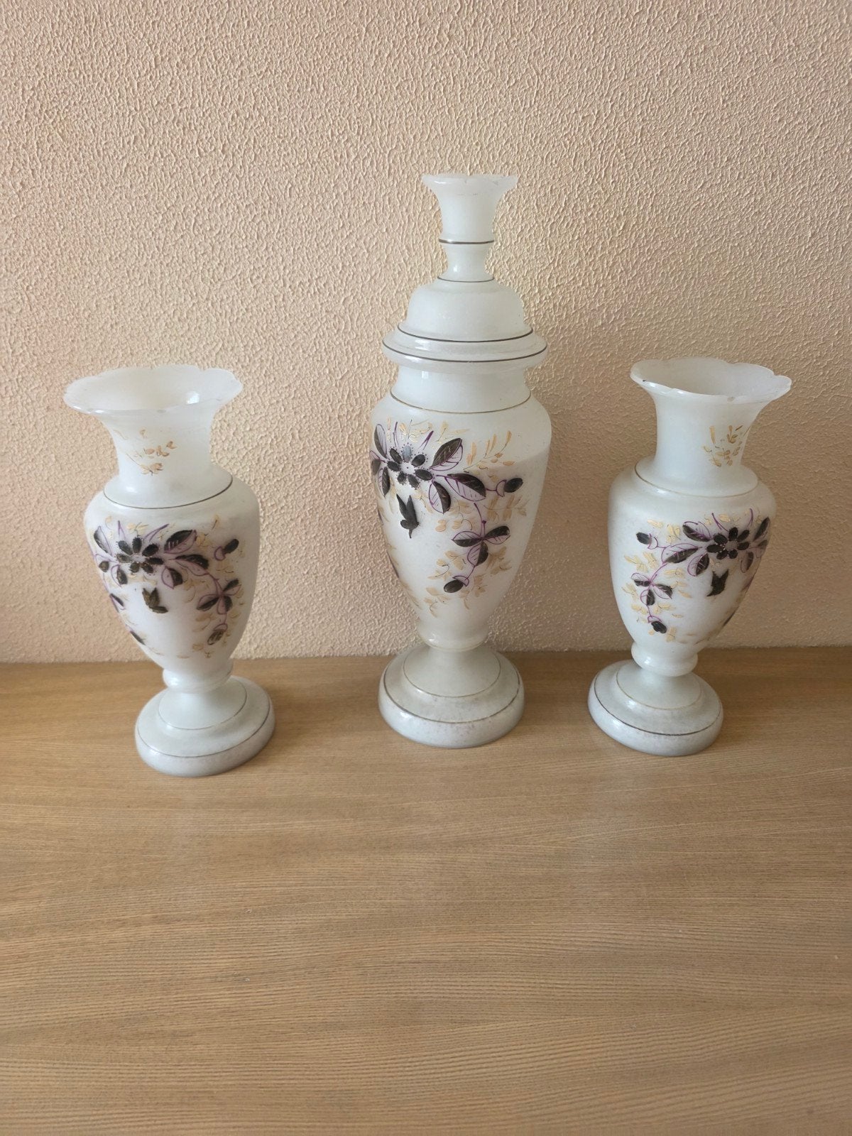 Set van 3 antieke opaline vazen met bloemmotief, Antiek en Kunst, Ophalen