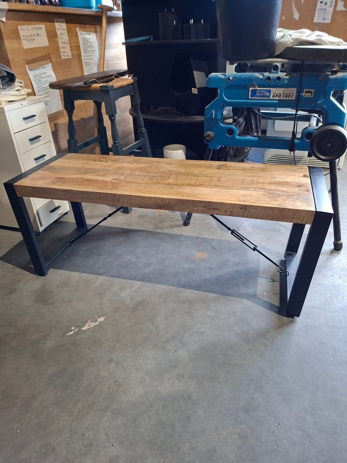 mango bijzettafel 50 euro, Ophalen