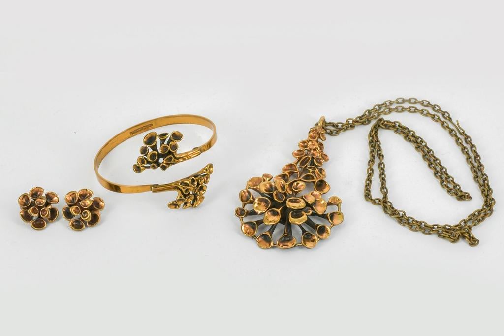 SIERADEN SET HANNU IKONEN , FINLAND, Ophalen of Verzenden, Zo goed als nieuw, Goud, Overige materialen