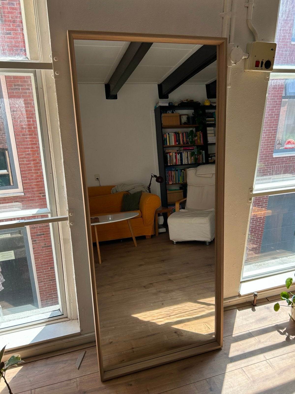 Ikea Nissedal spiegel, Huis en Inrichting, Woonaccessoires | Spiegels, Ophalen, Minder dan 50 cm, Zo goed als nieuw, Minder dan 100 cm