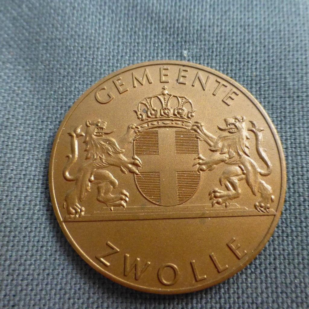 Herdenkingspenning van de gemeente Zwolle, Postzegels en Munten, Penningen en Medailles, Ophalen of Verzenden, Brons, Nederland