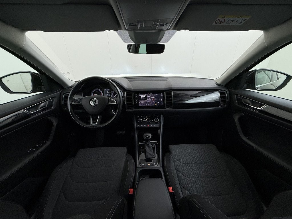 Skoda Kodiaq 1.5TSI Automaat Style Business Navi 3-Zone Ecc, Auto's, Skoda, Stof, 4 cilinders, Origineel Nederlands, Bedrijf
