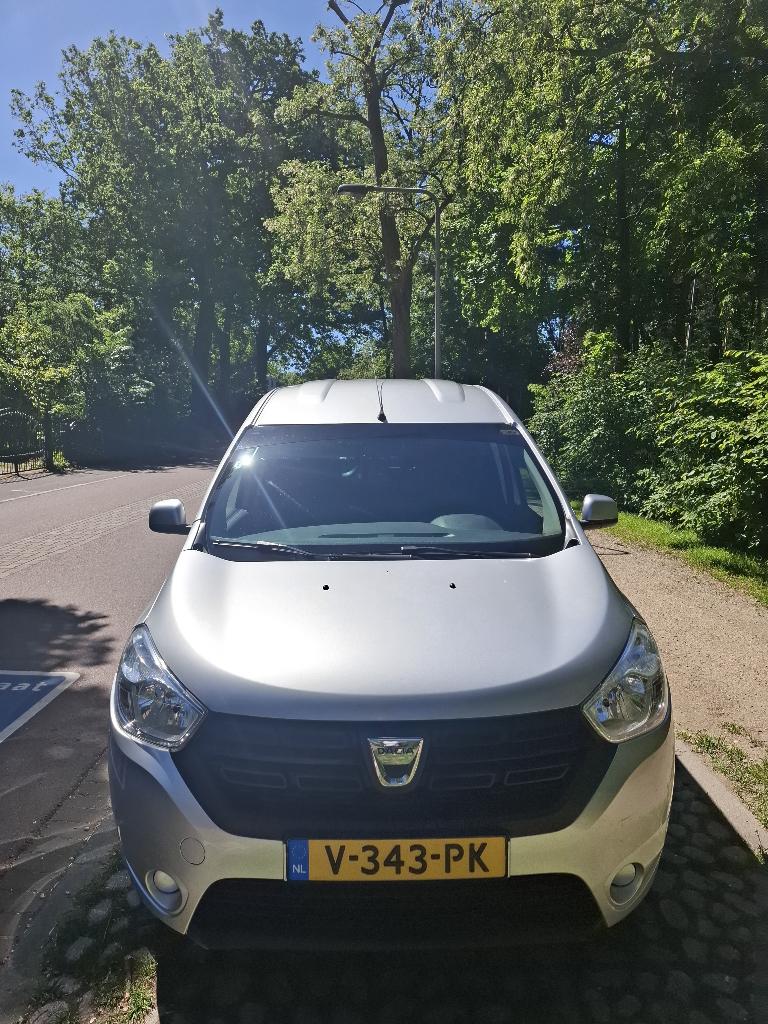 Dacia Dokker Van 1.6 MPI 100pk Basic S&S 2018, Stof, 4 cilinders, 102 pk, 595 kg