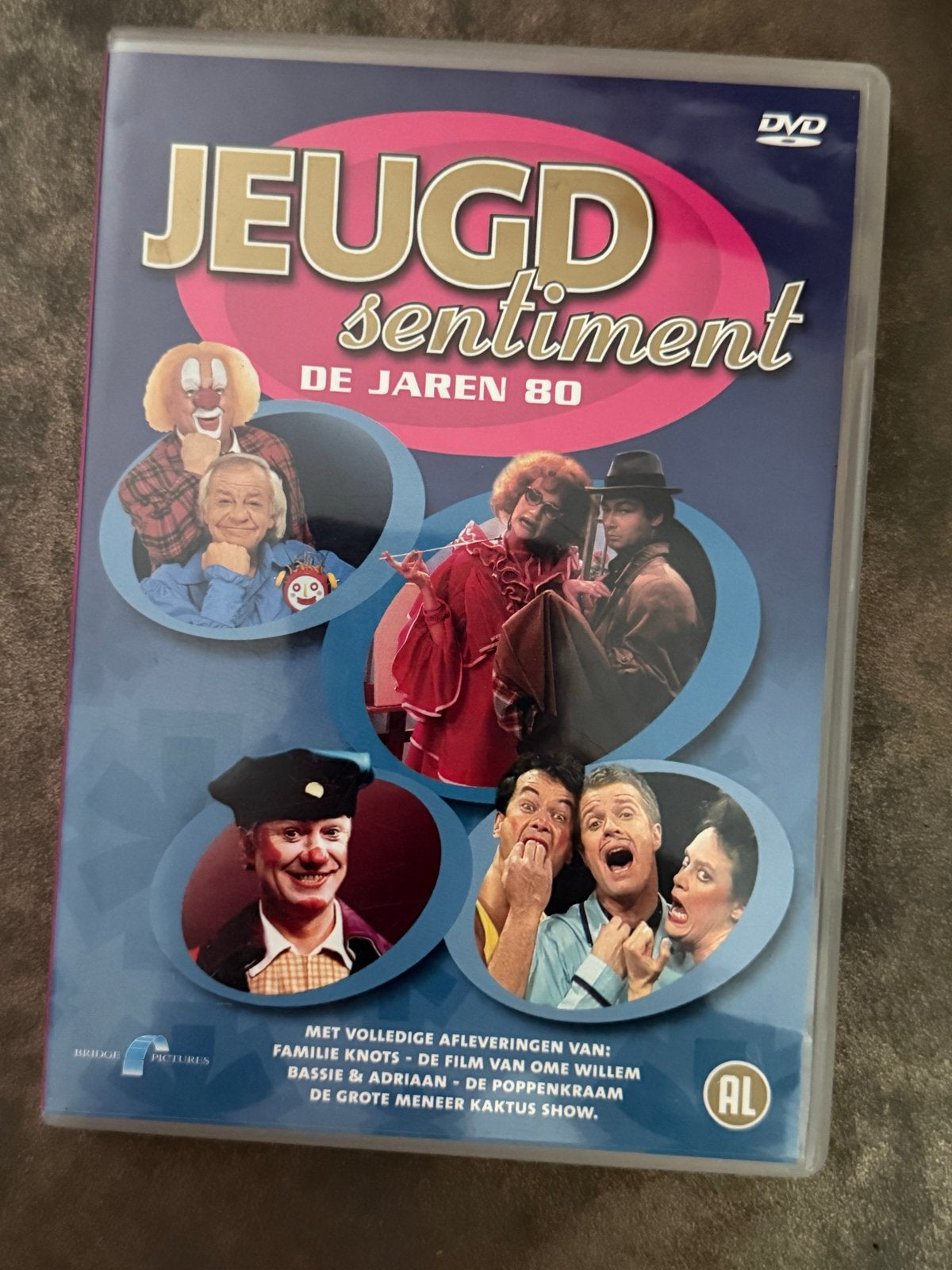 Jeugdsentiment De Jaren 80 DVD - Familie Knots, Bassie & Adr, Cd's en Dvd's, Dvd's | Kinderen en Jeugd, Gebruikt, Alle leeftijden