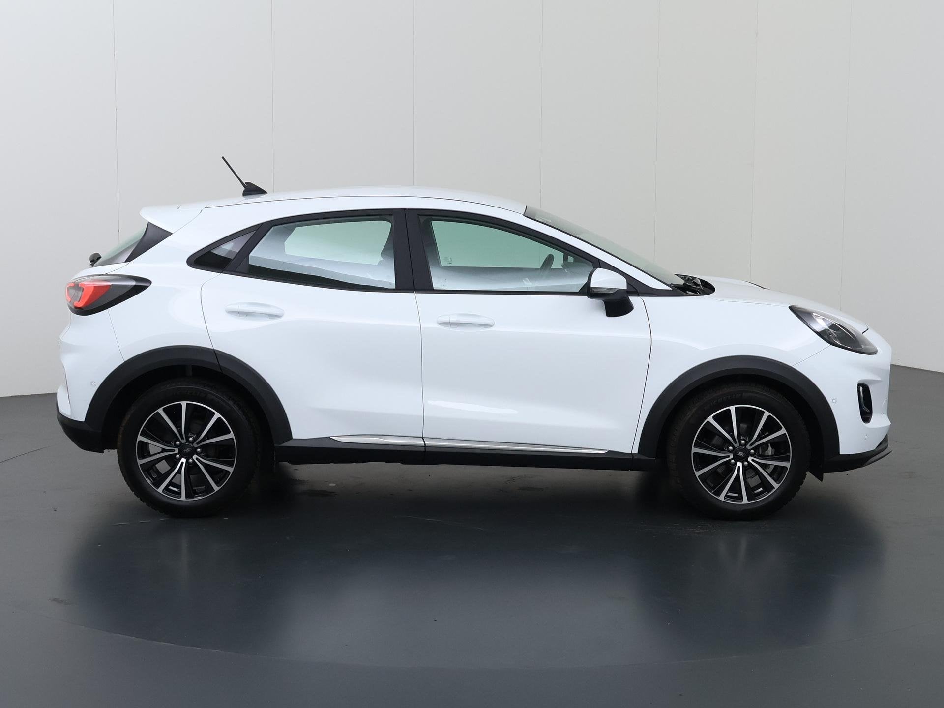 Foto 6 van Ford Puma 1.0 EcoBoost Hybrid Titanium | Winterpakket | Crui