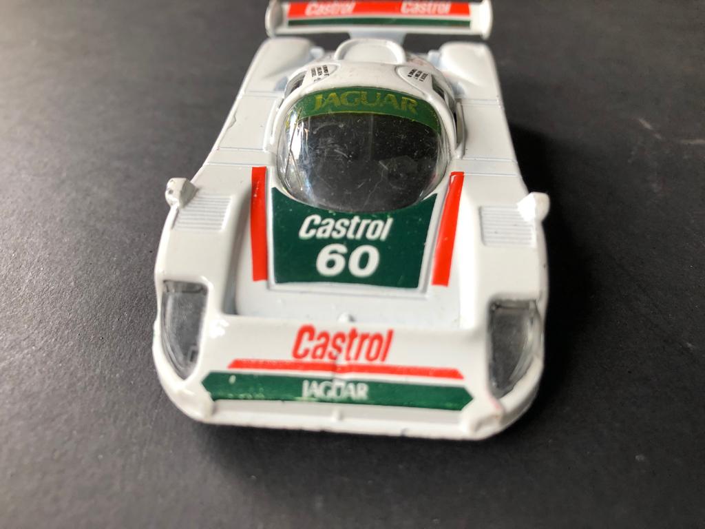 1 43 Gorgi Toys - Jaguar XJR9 (Castrol uitvoering), Hobby en Vrije tijd, Modelauto's | 1:43, Ophalen of Verzenden, Zo goed als nieuw