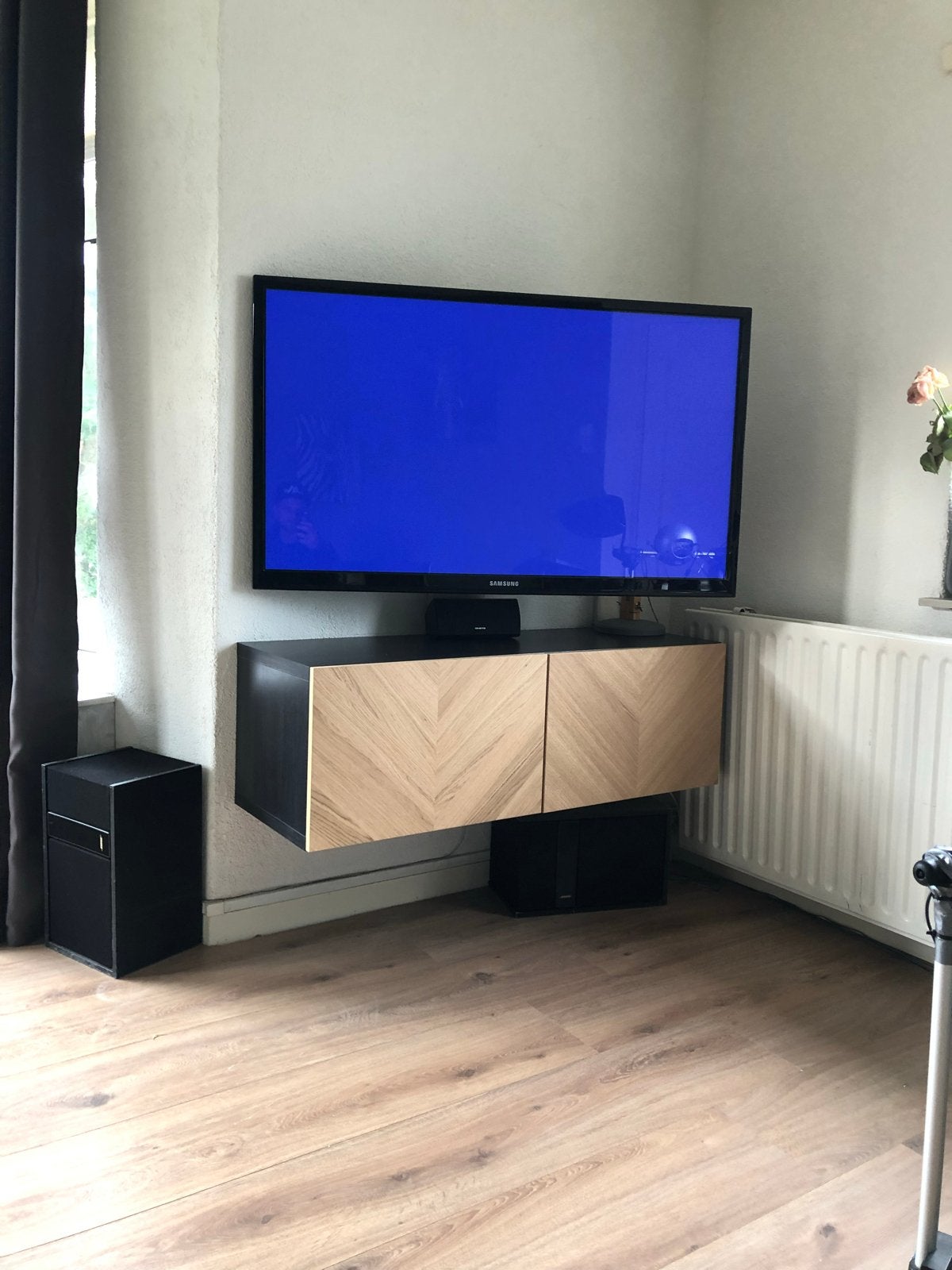 IKEA Besta tv meubel met tv steun - 120x41.5x50 cm, Ophalen, Gebruikt, 100 tot 150 cm, Minder dan 100 cm