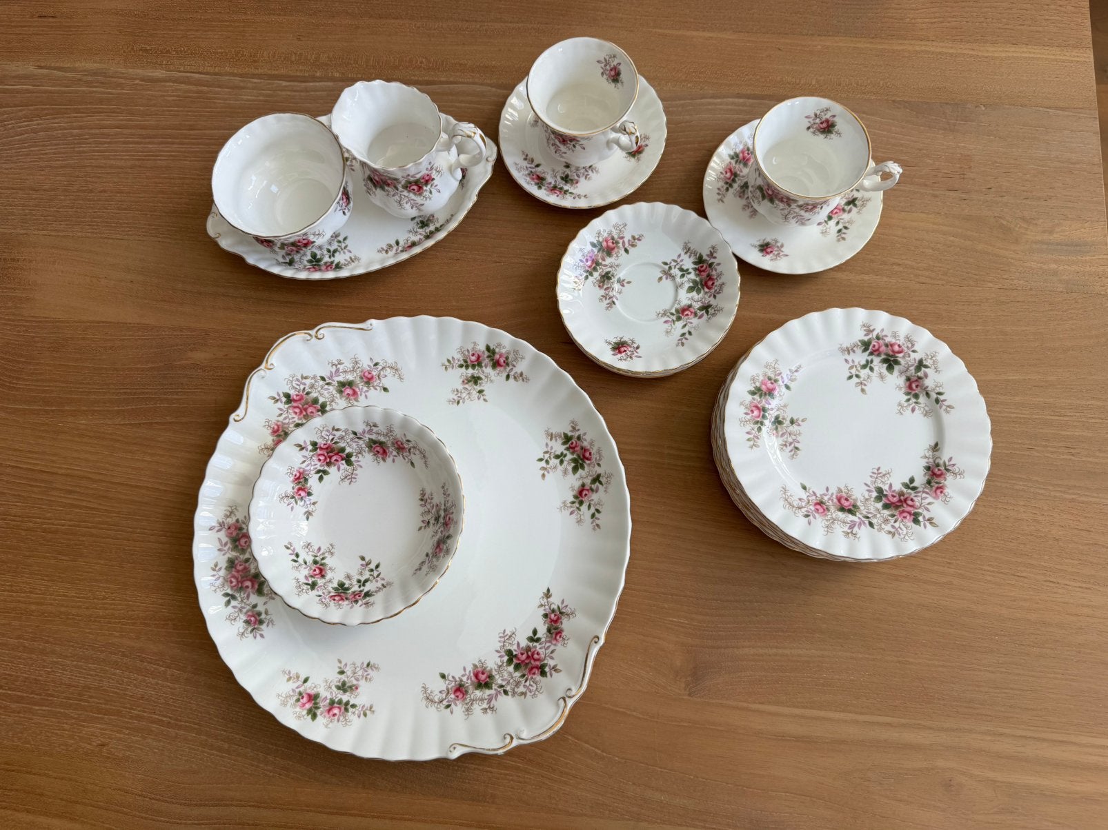Royal Albert Lavender Rose servies, Ophalen