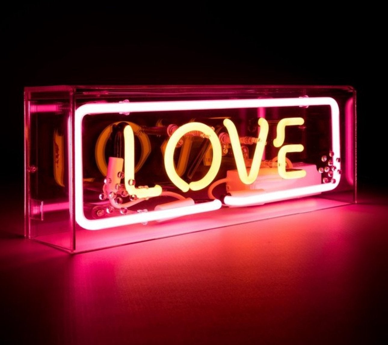 Echte Neon LOVE Lamp – Glas Neon – 38 cm – Acrylbox, Ophalen of Verzenden, Nieuw, Lichtbak of (neon) lamp