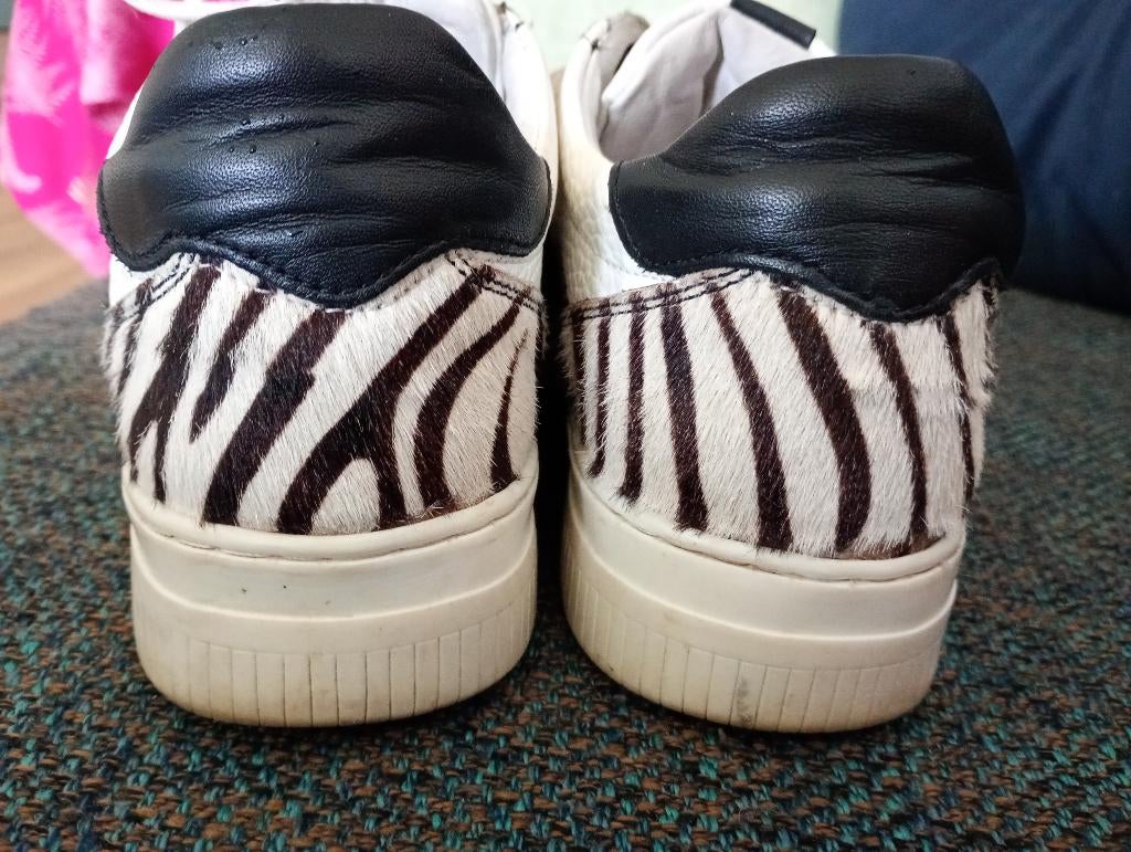 Sneakers, maar 42, Kleding | Dames, Schoenen, Ophalen, Zwart, Maruti, Sneakers of Gympen