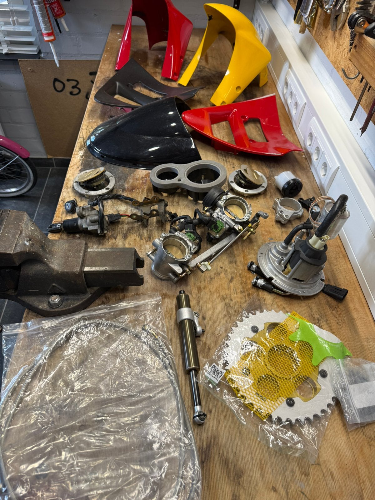 Diverse onderdelen Ducati 748/916/996/998., Ophalen of Verzenden