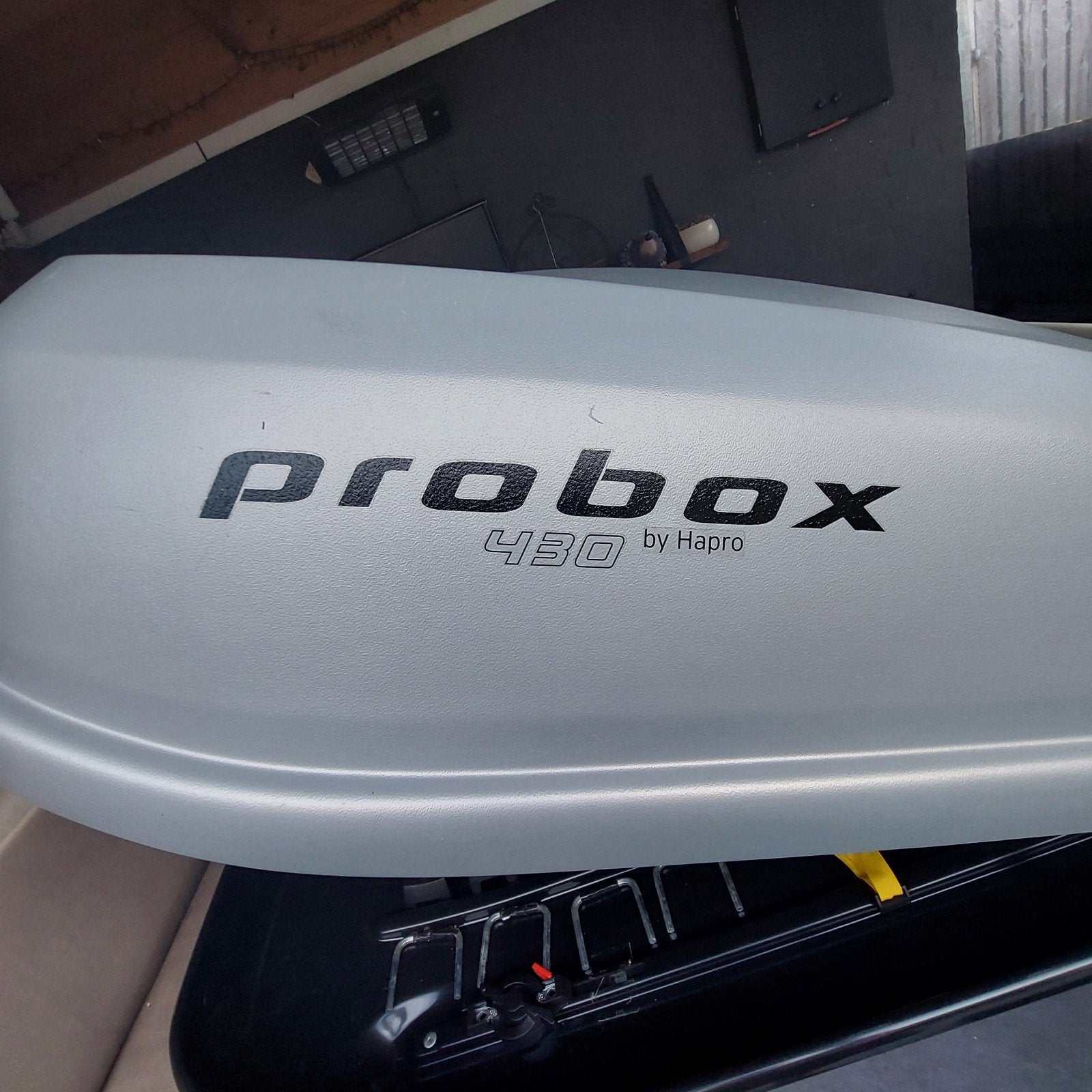 zeer nette probox 430 dakkoffer, Ophalen, Zo goed als nieuw