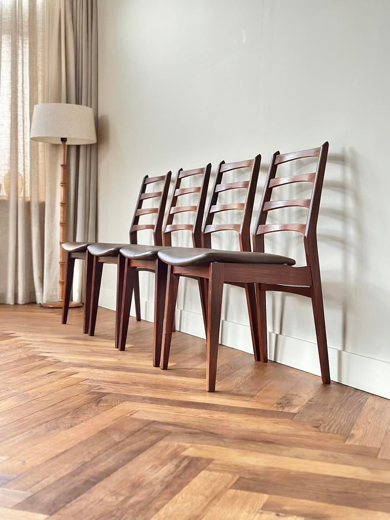 Vintage stoelen set 4 teak hout Deens jaren 50/60/70, Ophalen, Zo goed als nieuw, Bruin, Hout