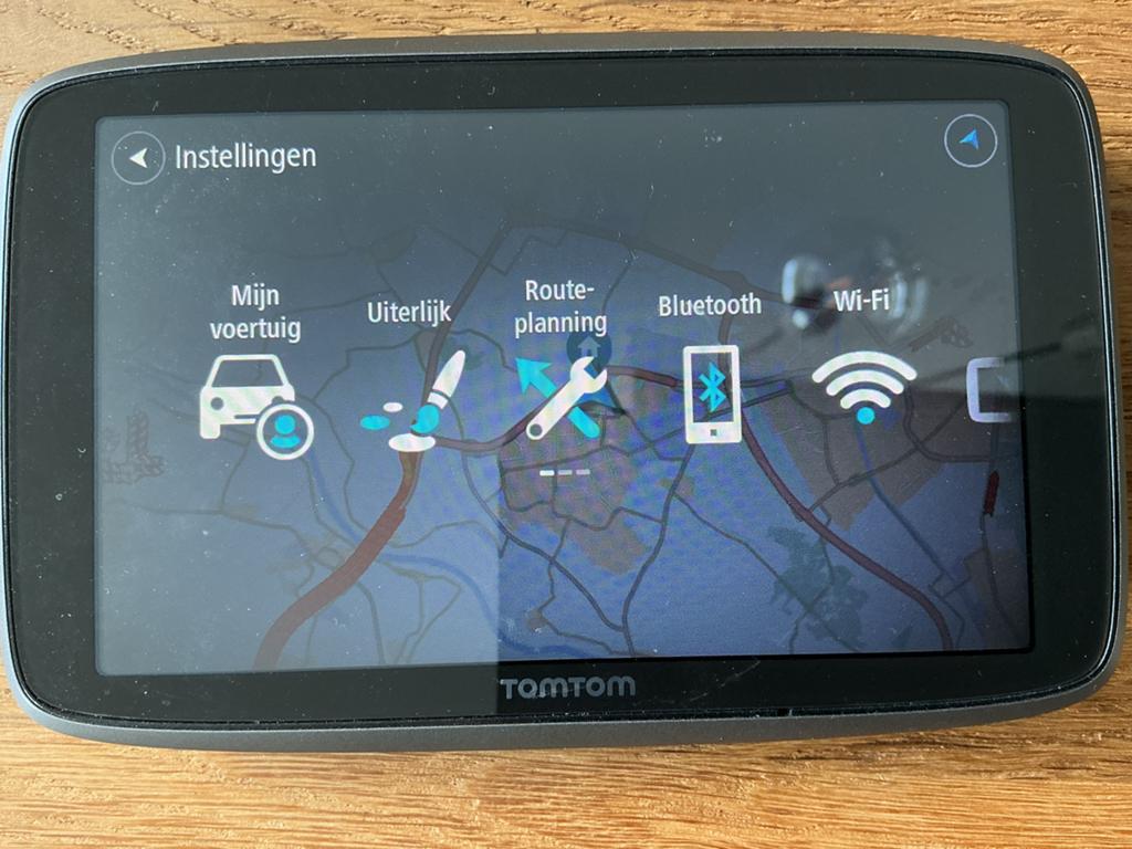TomTom GO camper/caravan 6 “ met houder en hoesje, Ophalen of Verzenden, Zo goed als nieuw