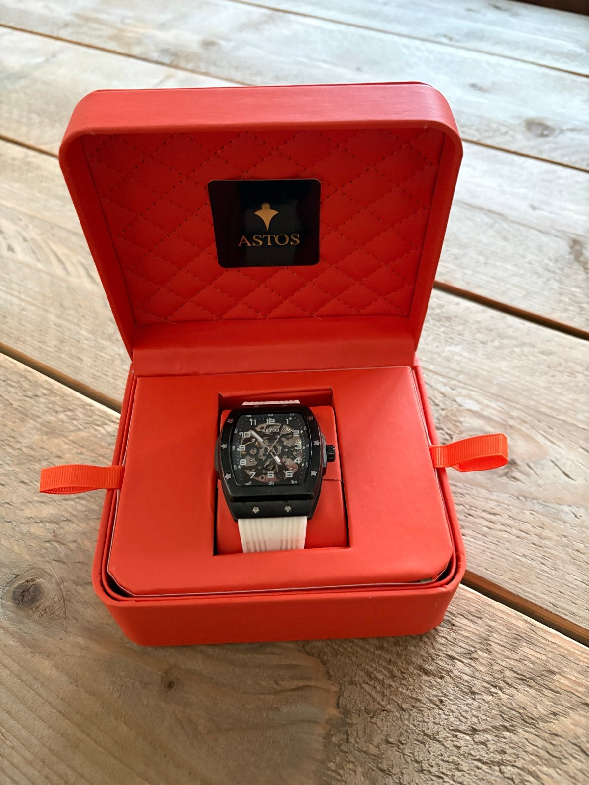AstoS Horloge - Nooit Gedragen - Nieuw in Doos, Overige materialen, Polshorloge, Nieuw, Kunststof