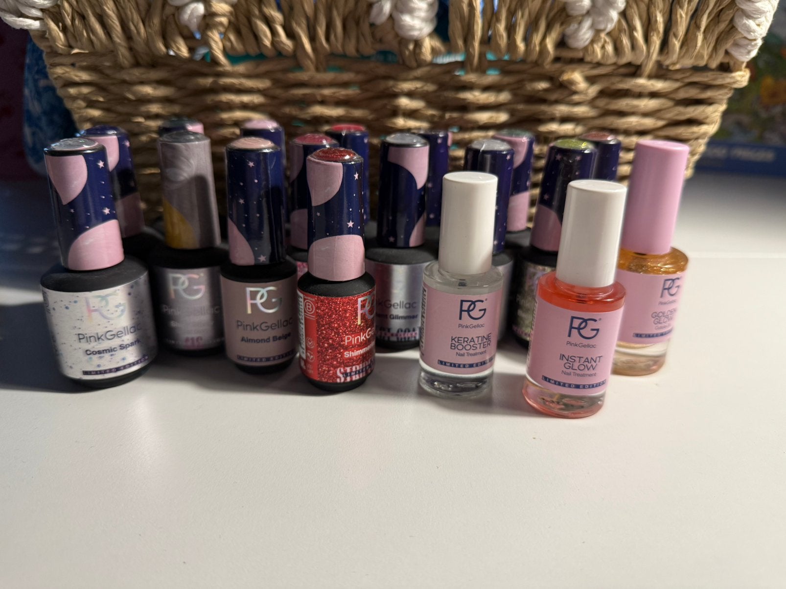 Pink gellac limited edition 14 flesjes, Ophalen of Verzenden, Zo goed als nieuw, Overige kleuren, Handen en Nagels