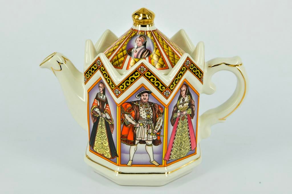 THEEPOT  SADLER  KING HENRY AND SIX HIS WIVES, Ophalen of Verzenden