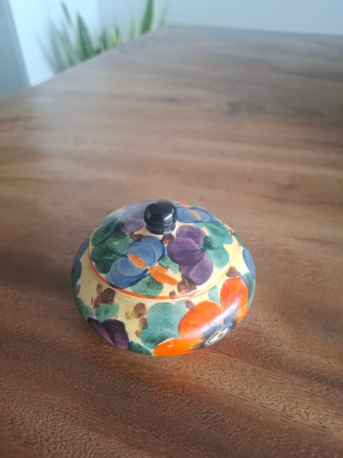 Vintage Tsjechoslowaaks aardewerk, handbeschilderde potje, Antiek en Kunst, Antiek | Keramiek en Aardewerk, Ophalen of Verzenden