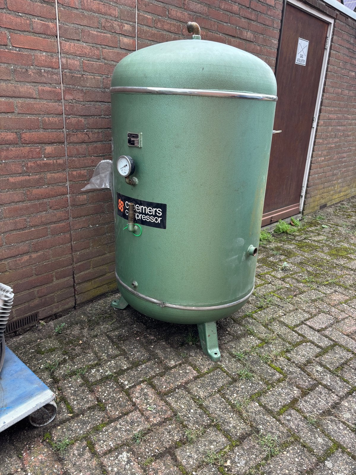 Gebruikte persluchtketel 500 liter - Gebroeders Creemers, Doe-het-zelf en Verbouw, 100 liter of meer, Ophalen, Gebruikt, 10 bar of meer
