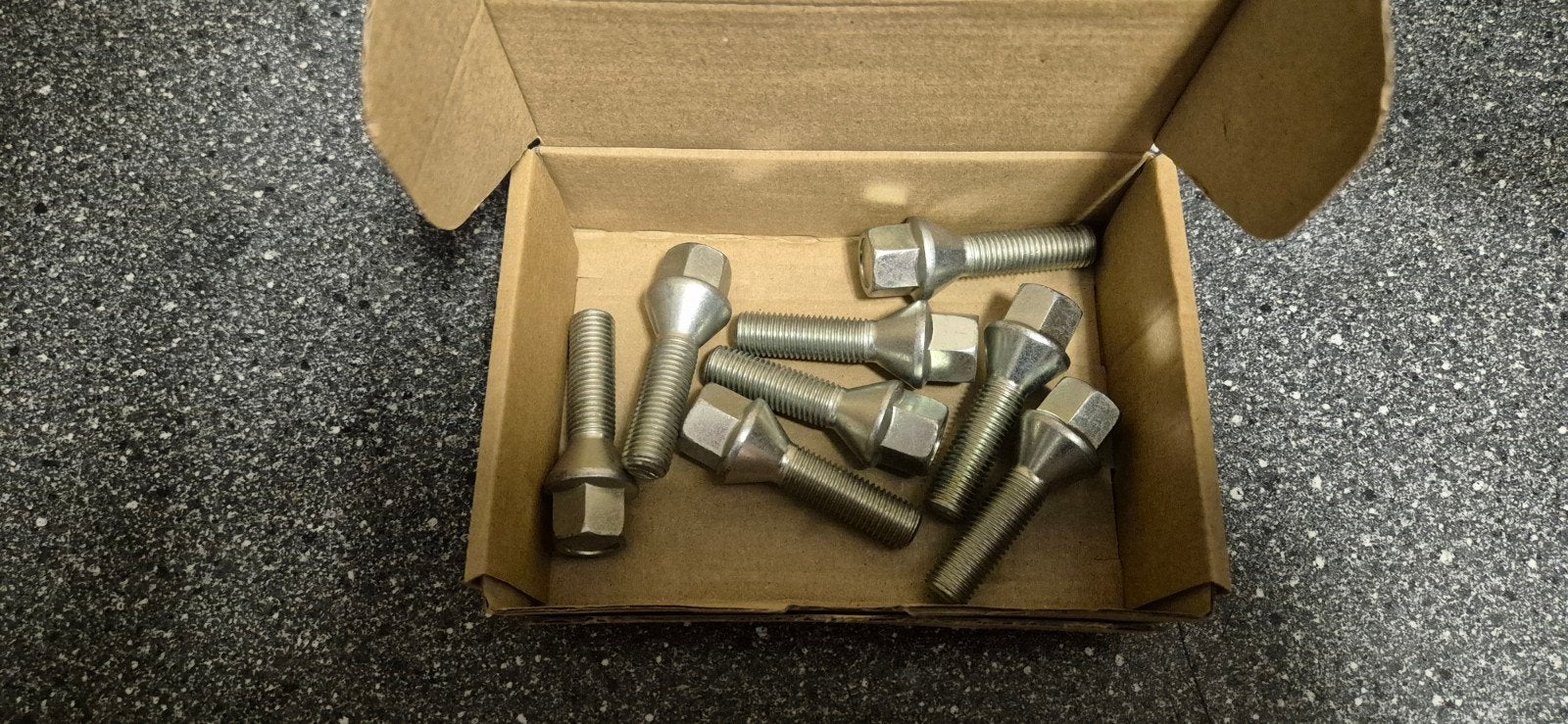 8 langere conische wielbouten M12x1,5 x 37mm o.a VW, Ophalen of Verzenden, Nieuw, Opel