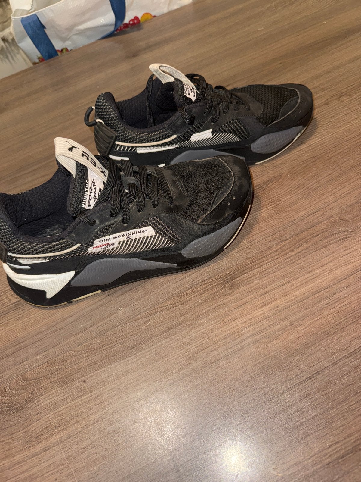 Puma RS-X sneakers zwart - Zo goed als nieuw, Ophalen of Verzenden, Zo goed als nieuw, Zwart, Sneakers of Gympen