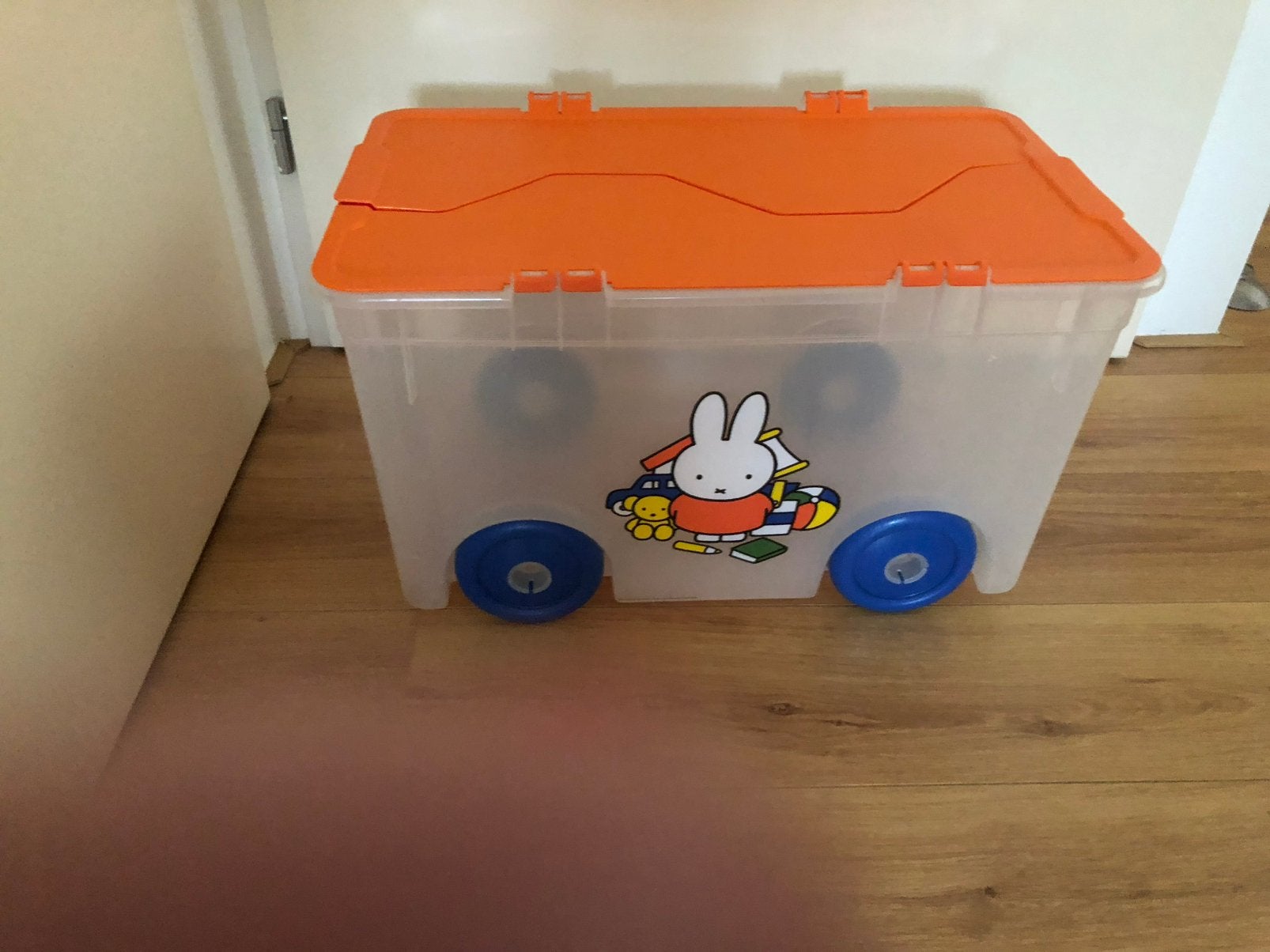 Nijntje plastic opbergbak, Ophalen, Zo goed als nieuw, Overige typen