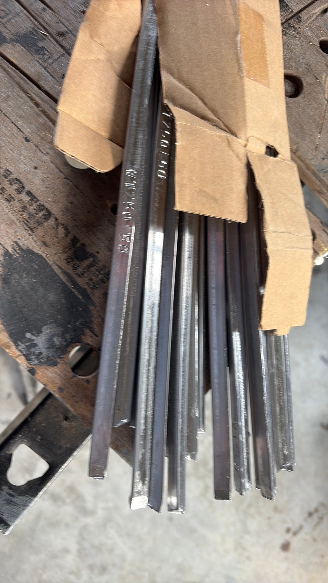 Staven tin, Ophalen of Verzenden, Nieuw, Overige metalen