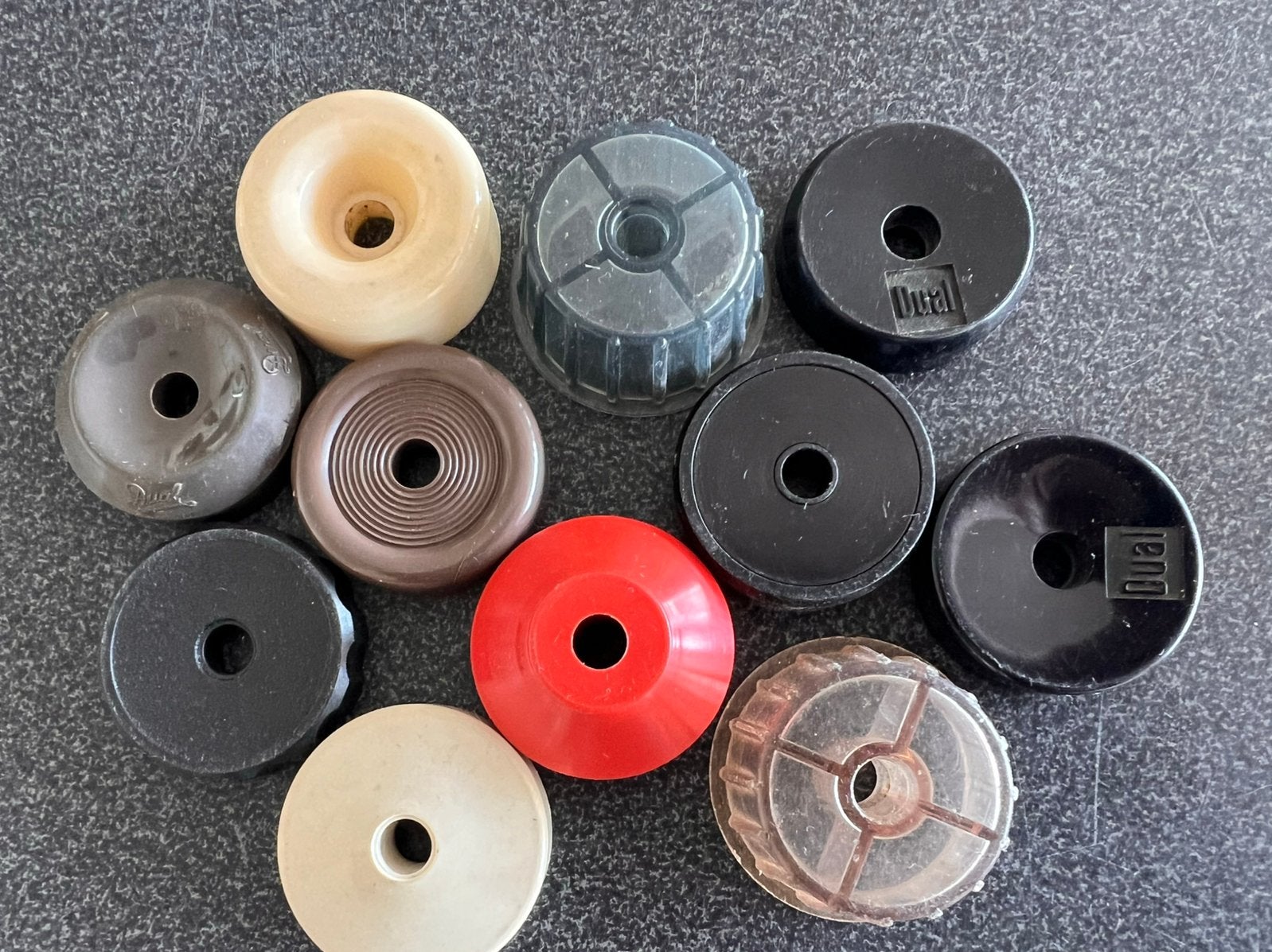 45 toeren rpm singel adapters 5€ stuk, Antiek en Kunst, Antiek | Tv's en Audio, Ophalen of Verzenden