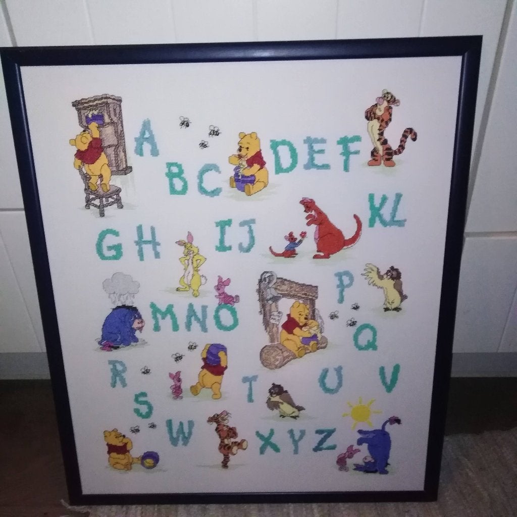 Winnie the Pooh /Winnie de Poeh geborduurd alfabet met lijst, Meerkleurig, Ophalen, Gebruikt, Wanddecoratie