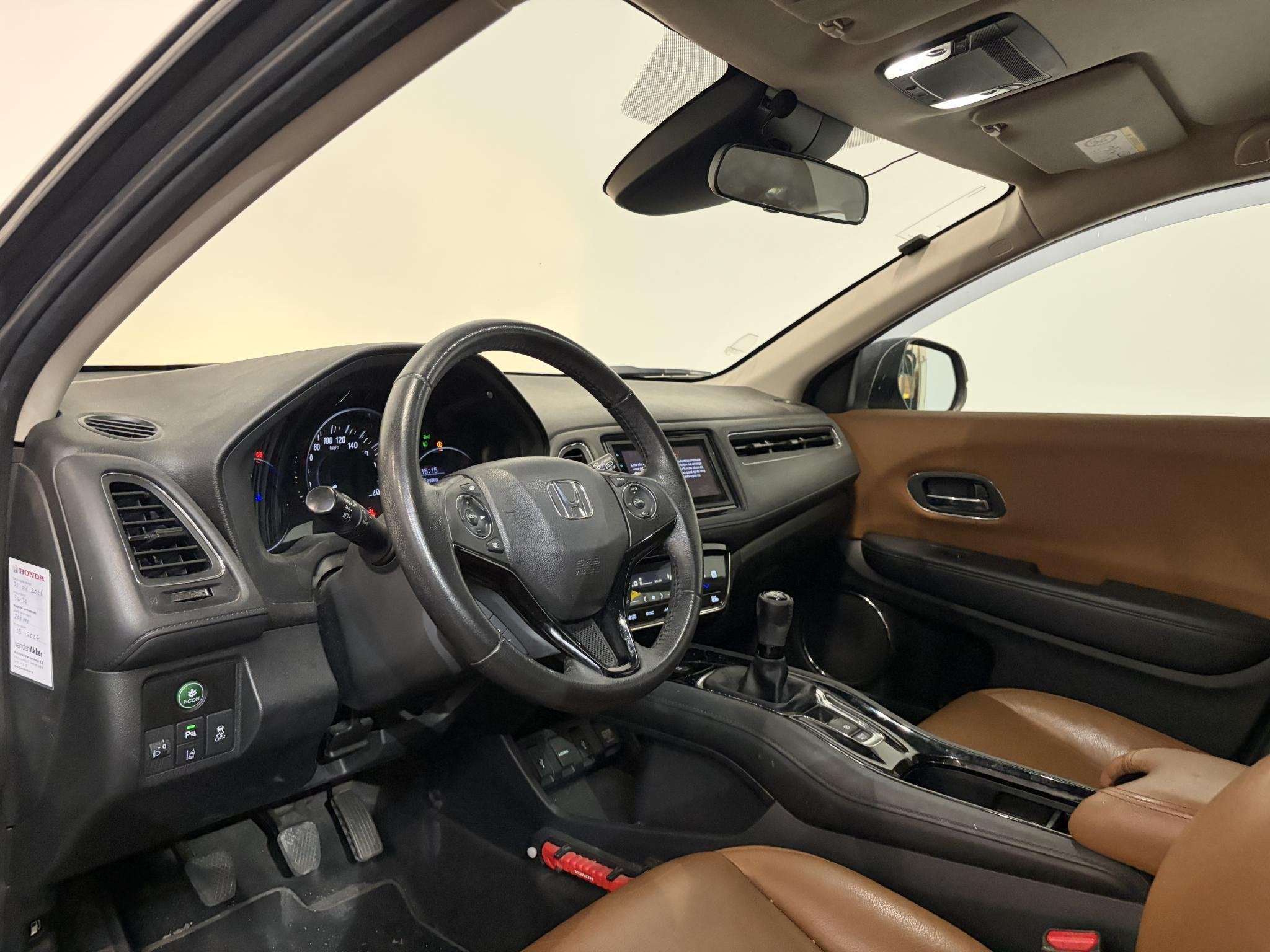 Honda HR-V 1.5 i-VTEC Elegance Camera Navigatie Climate cont, Auto's, Voorwielaandrijving, Stof, Euro 6, Origineel Nederlands