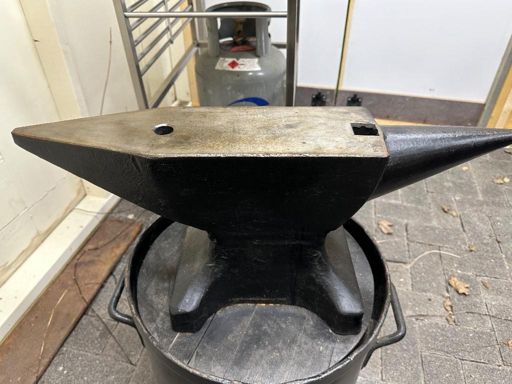 Peddinghaus Anvil 75kg, Peddinghaus base, hardy tools, Ophalen