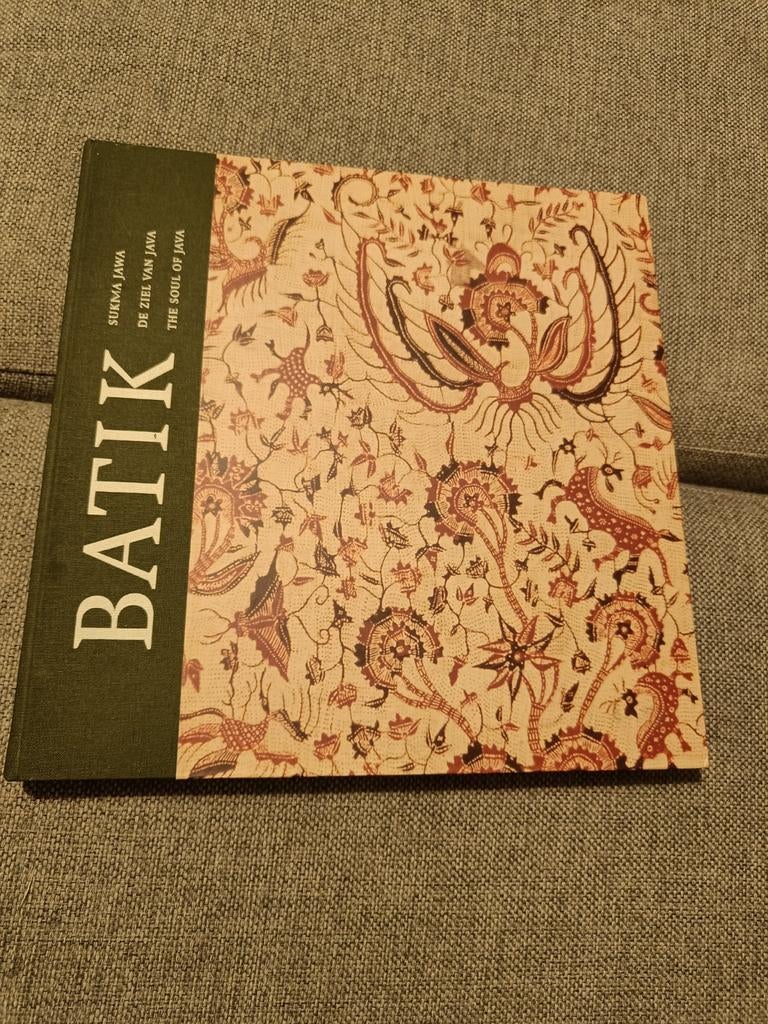 Boek Batik: De ziel van Java - Textielmuseum Tilburg, Diverse, Ophalen of Verzenden, Zo goed als nieuw, Overige onderwerpen