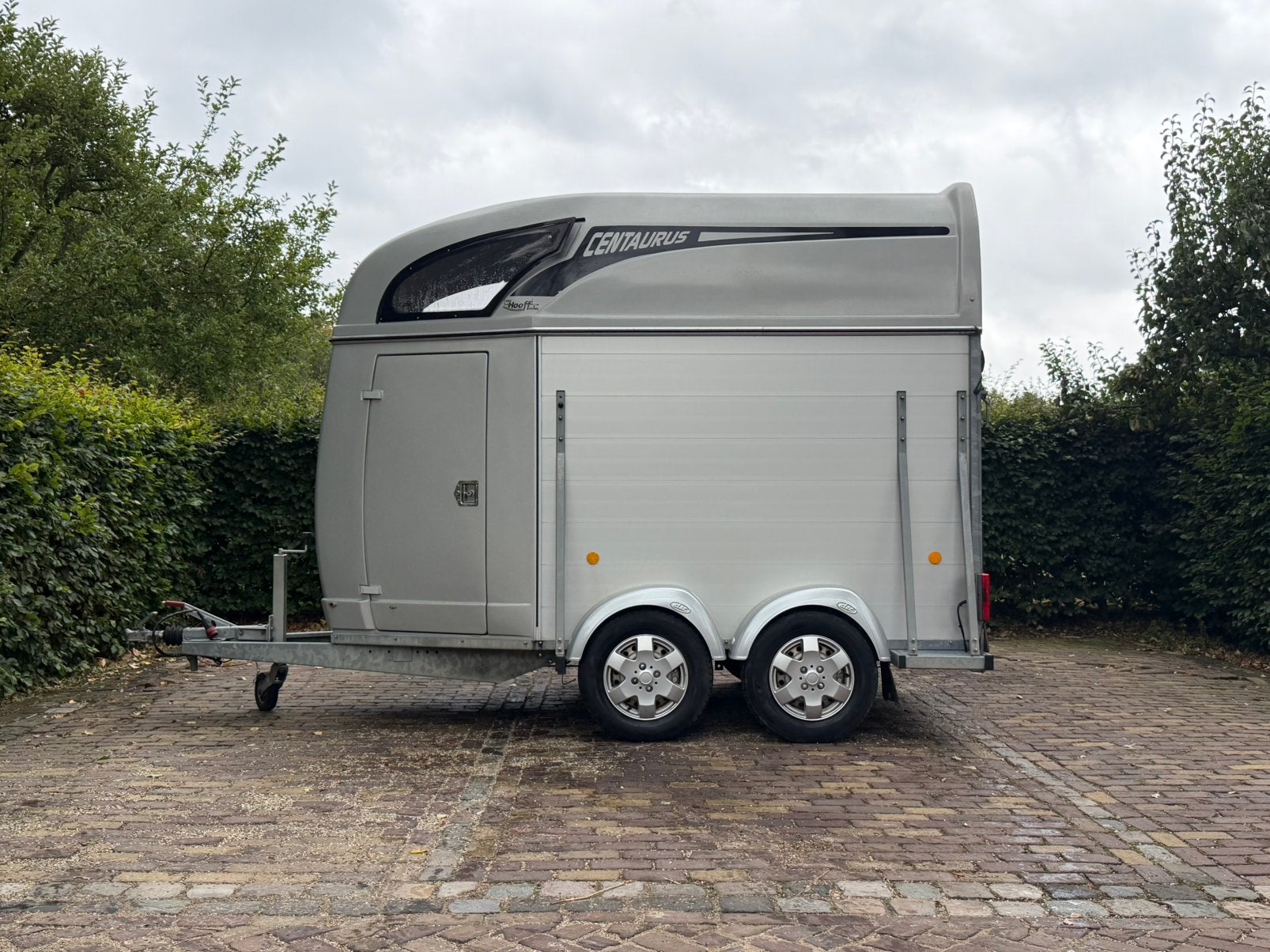 Zeer mooie vol aluminium atec 1.5 paards trailer, Ophalen, Aluminium, Zo goed als nieuw, 2-paards trailer