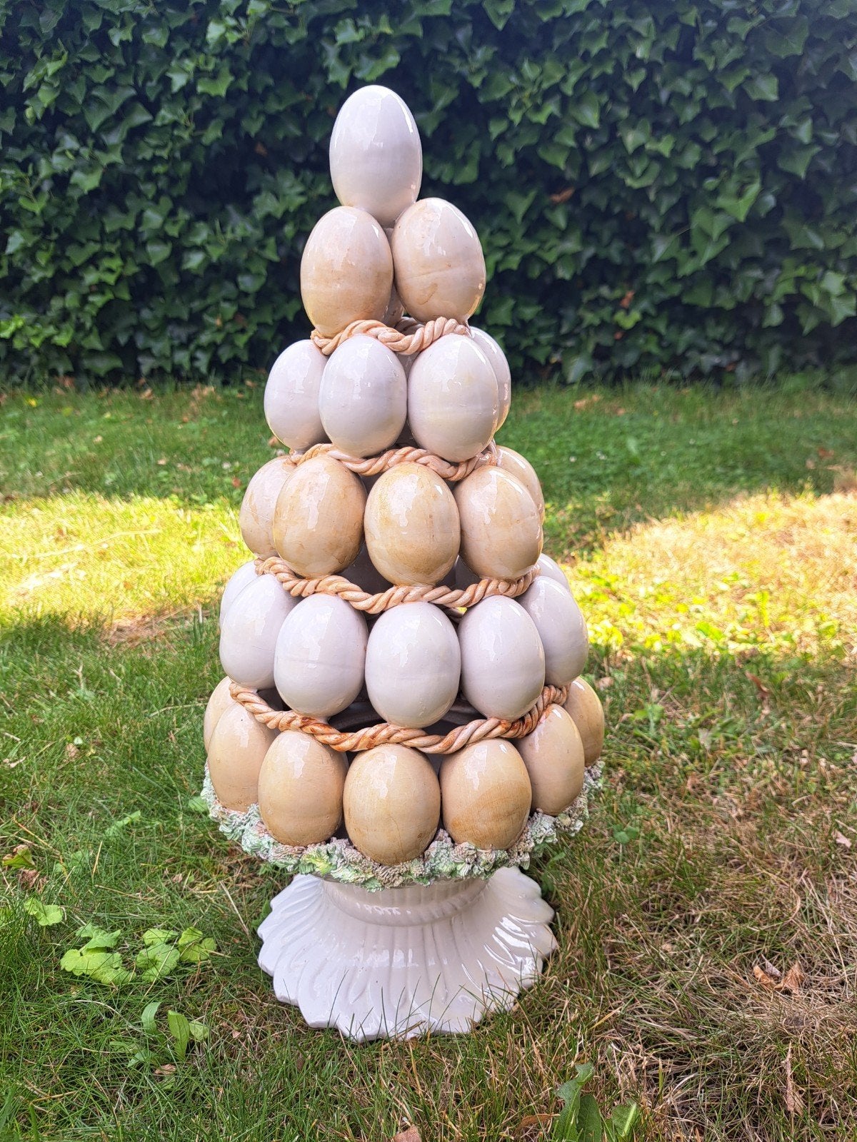 Mid-Century Italiaanse Keramische Eier-Pyramide/Trompe-l'œil, Ophalen of Verzenden