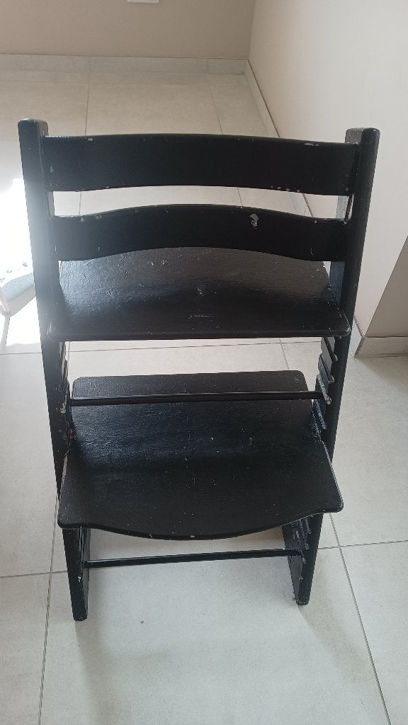 Zwarte tripp trapp stoel te koop, Ophalen, Gebruikt, Meegroeistoel