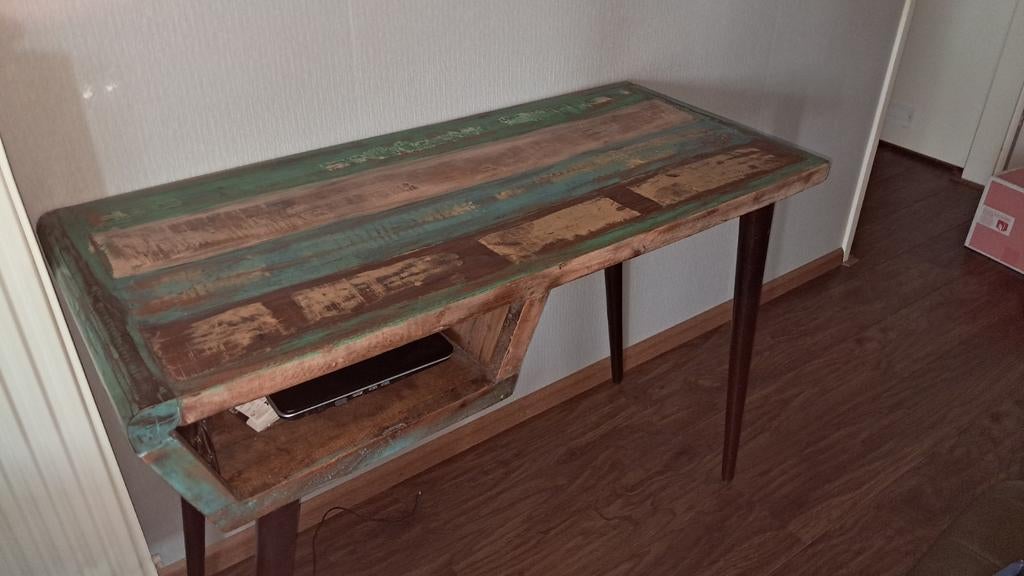 Uniek bureau van gerecycled hout - Zgan, Huis en Inrichting, Bureaus, Ophalen, Hout, Zo goed als nieuw, Overige merken