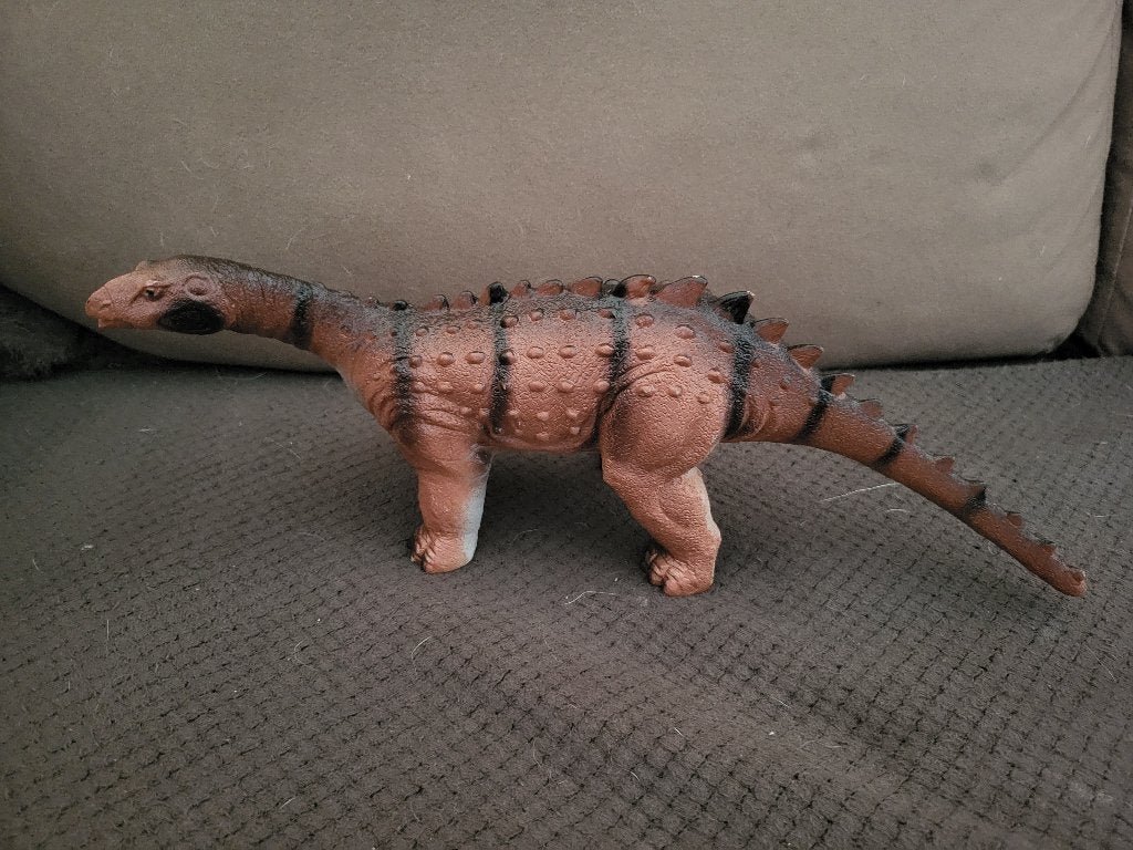 Nieuwe bruinkleurige dinosaurus, Ophalen of Verzenden, Nieuw