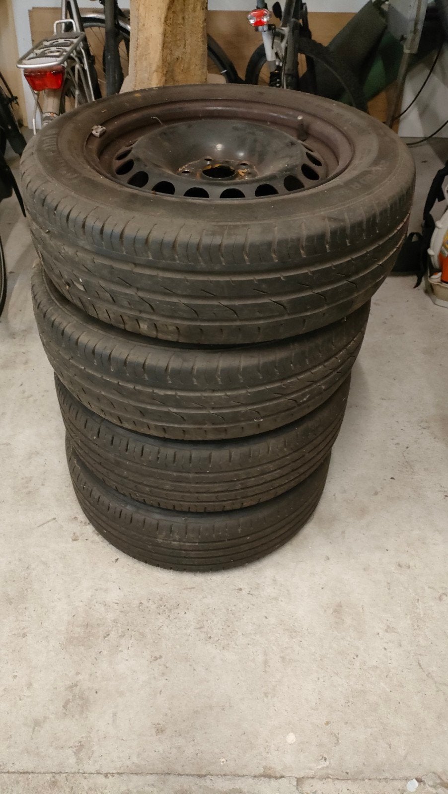 Goede zomerbanden op velg 5x112, Ophalen