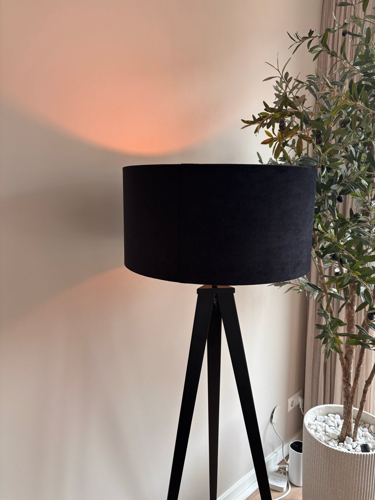 Zwarte Fluweel Gouden Binnenkant Lampenkap diameter 50cm, Ophalen, Zo goed als nieuw, Textiel, Minder dan 100 cm