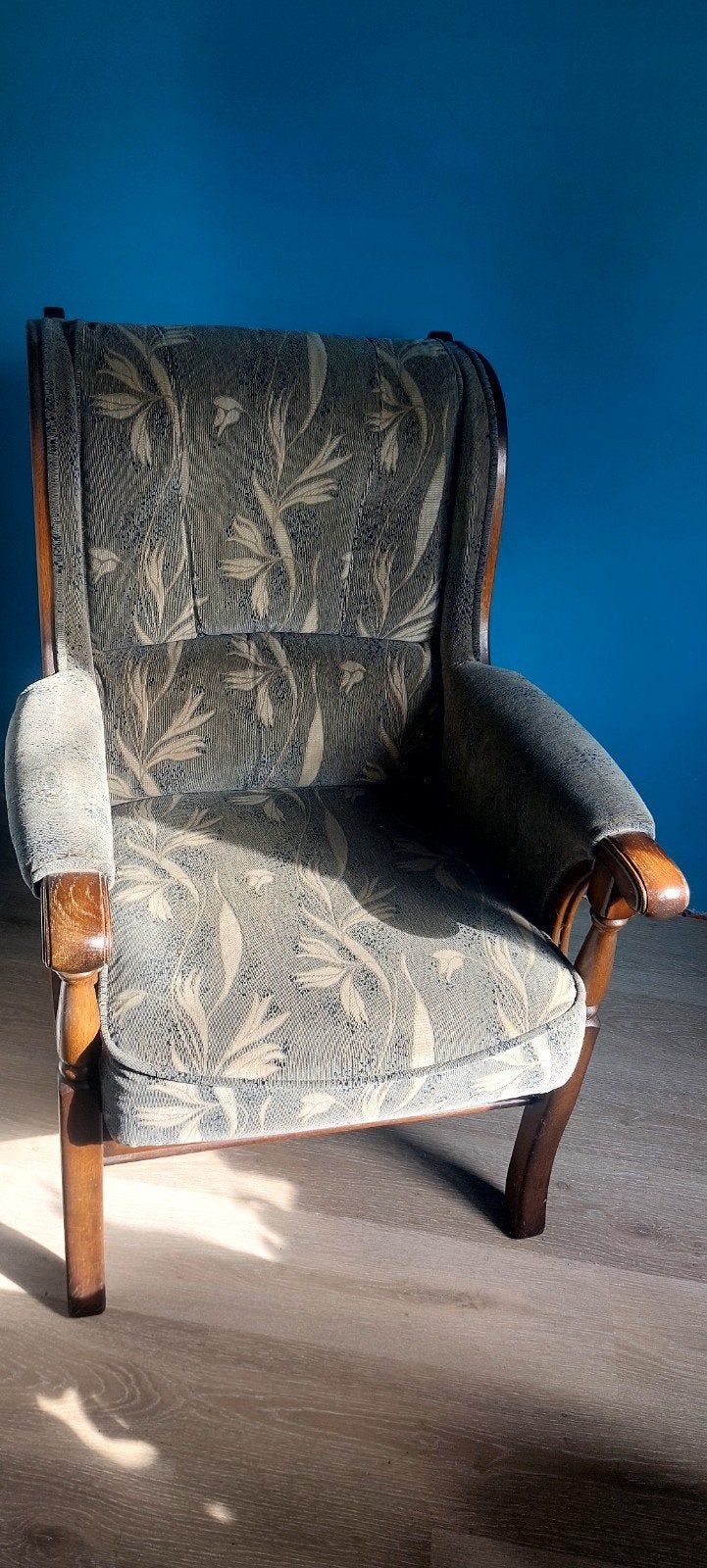 2x retro, klassiek, vintage, antiek model fauteuil, Huis en Inrichting, Ophalen, Hout, Minder dan 75 cm, 50 tot 75 cm