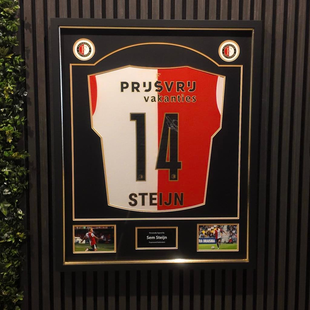Sem Steijn gesigneerd ingelijst Feyenoord shirt videobewijs, Verzamelen, Sportartikelen en Voetbal, Verzenden, Nieuw
