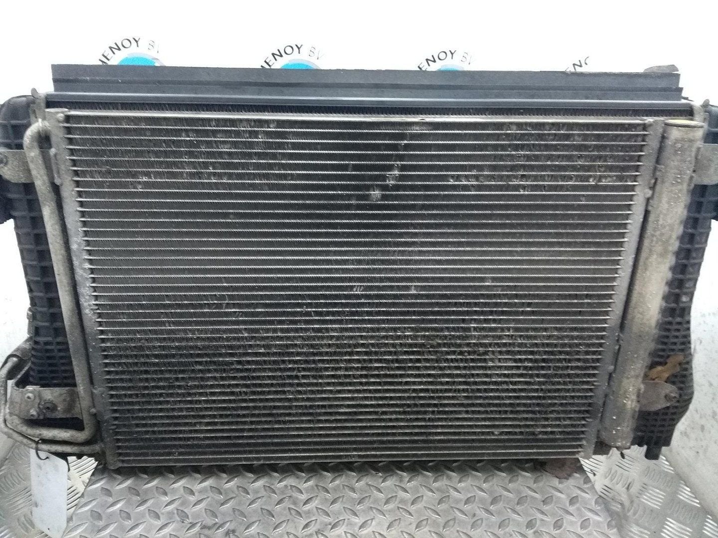 VOLKSWAGEN GOLF TSI KOELERPAKKET 2008, Auto-onderdelen, Ophalen of Verzenden, Gebruikt, Stiba lid