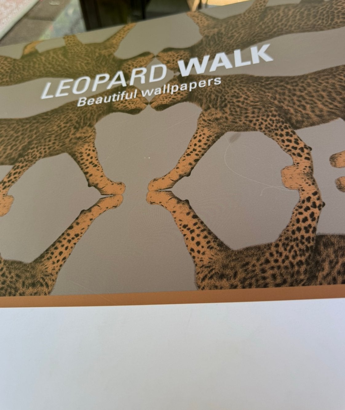 Leopard walk behangboek, Ophalen of Verzenden