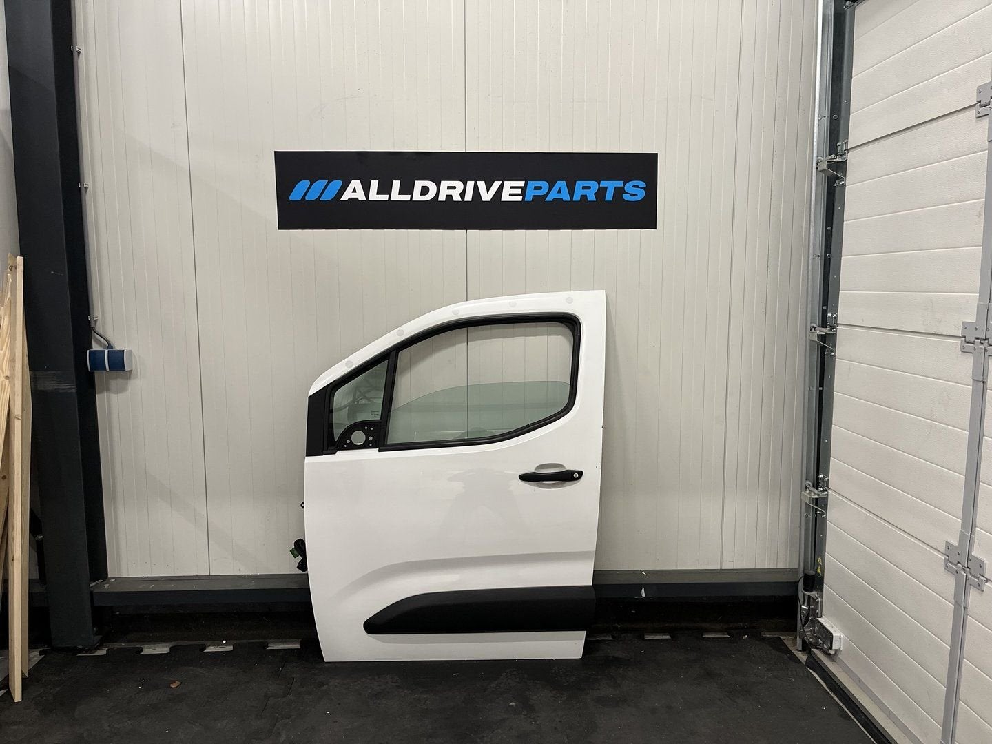 Opel Combo, Peugeot Partner voorportier links wit 9856199880, Gebruikt, -, Deur, -