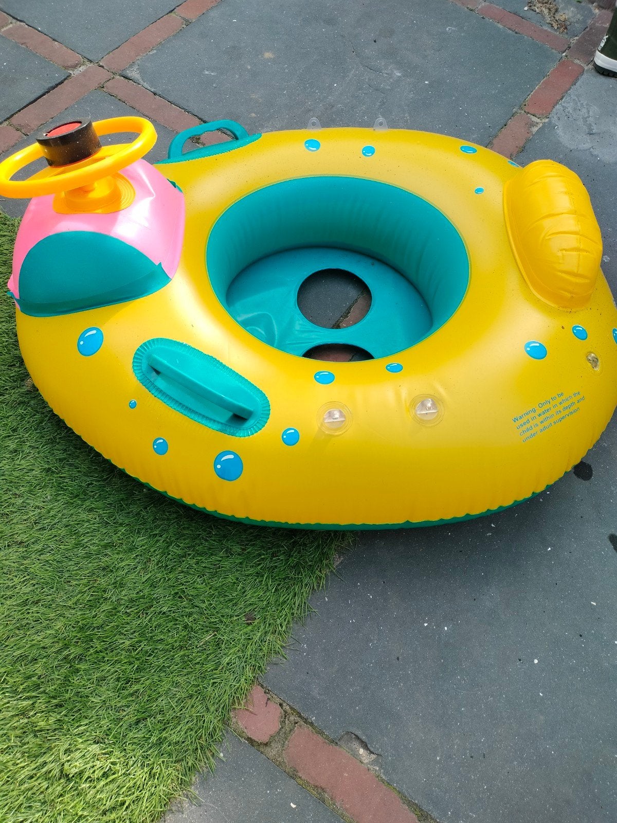 bootje met stuur en toeter, Ophalen, Zo goed als nieuw